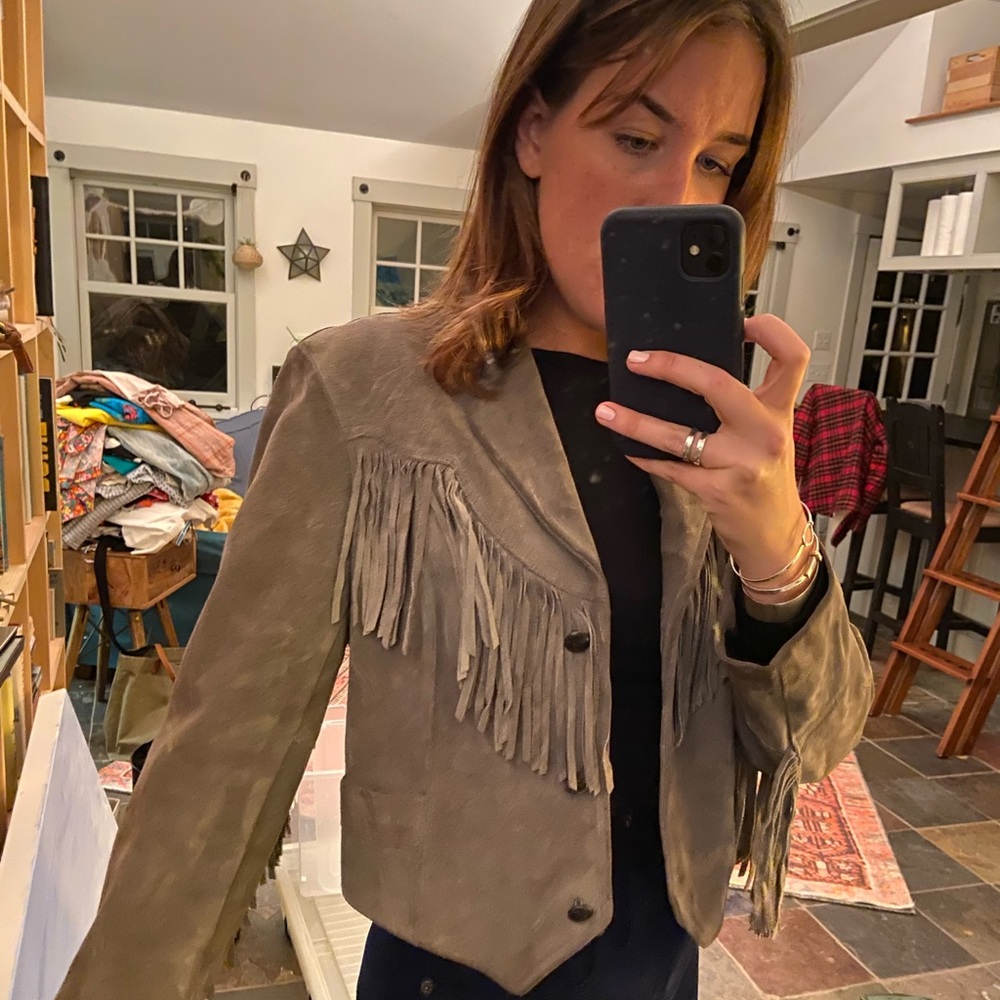 SUEDE FRINGE CROP JACKET